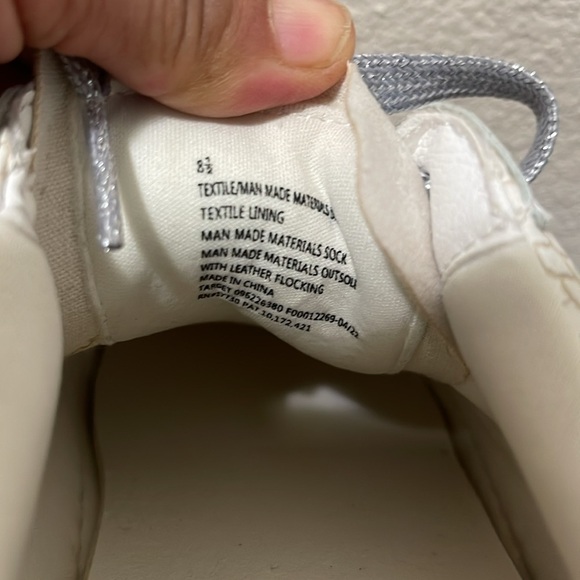 A New Day cream beige Metallic silver fashion sneakers size 8.5 - Picture 9 of 12